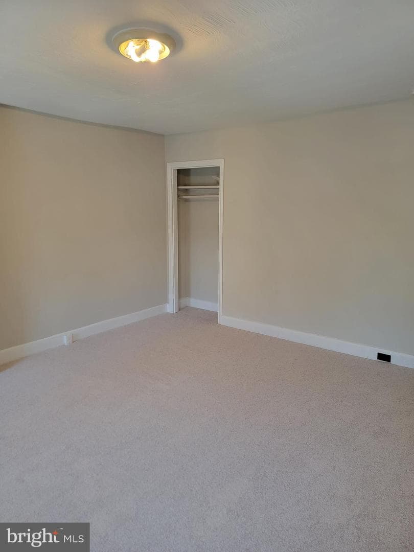 613 Walnut Street photo 14
