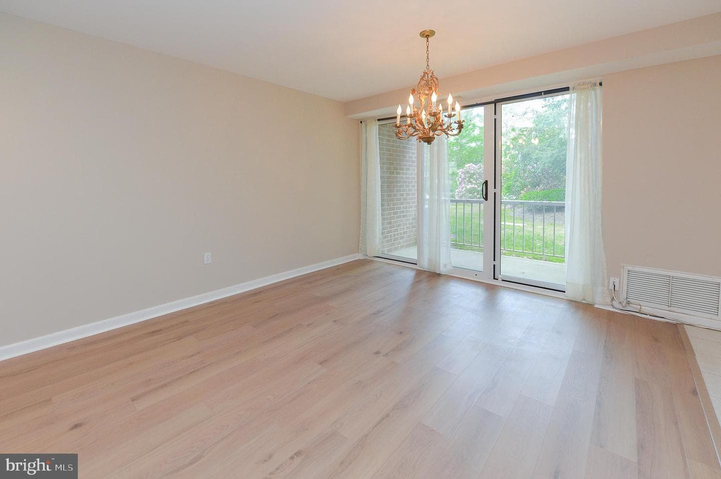 1650 Oakwood Drive #e108 photo 12