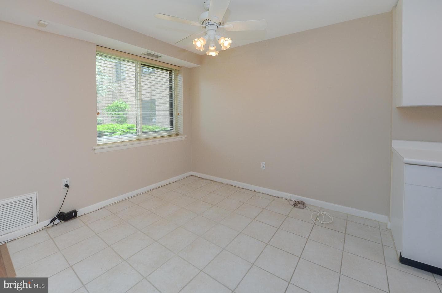 1650 Oakwood Drive #e108 photo 16
