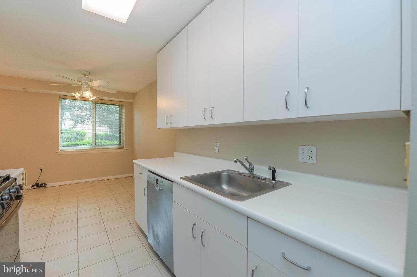 1650 Oakwood Drive #e108 photo 22