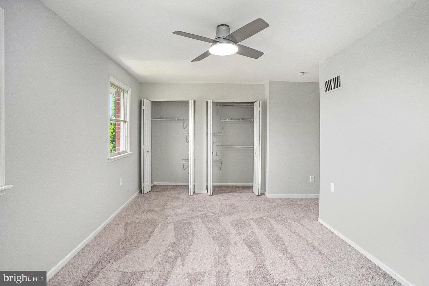 748 Jefferson Street photo 18