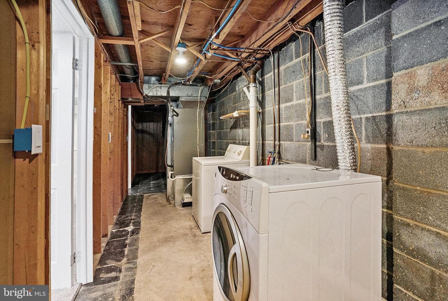 748 Jefferson Street photo 31