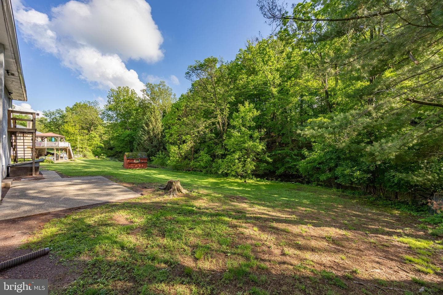 992 E Valley Road photo 8