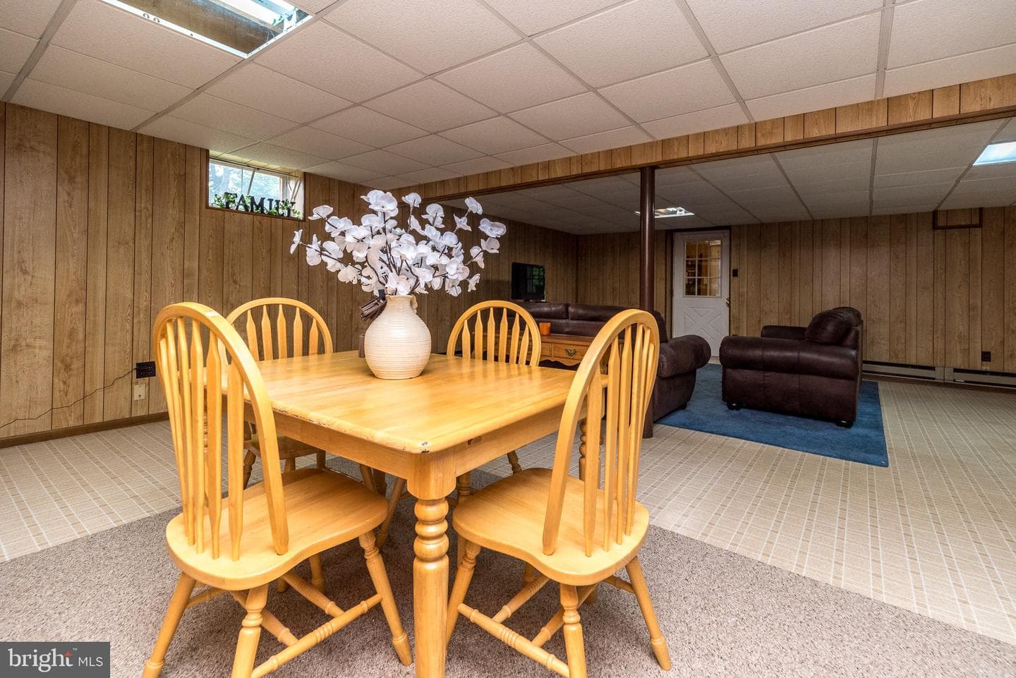 250 Hill Avenue photo 44