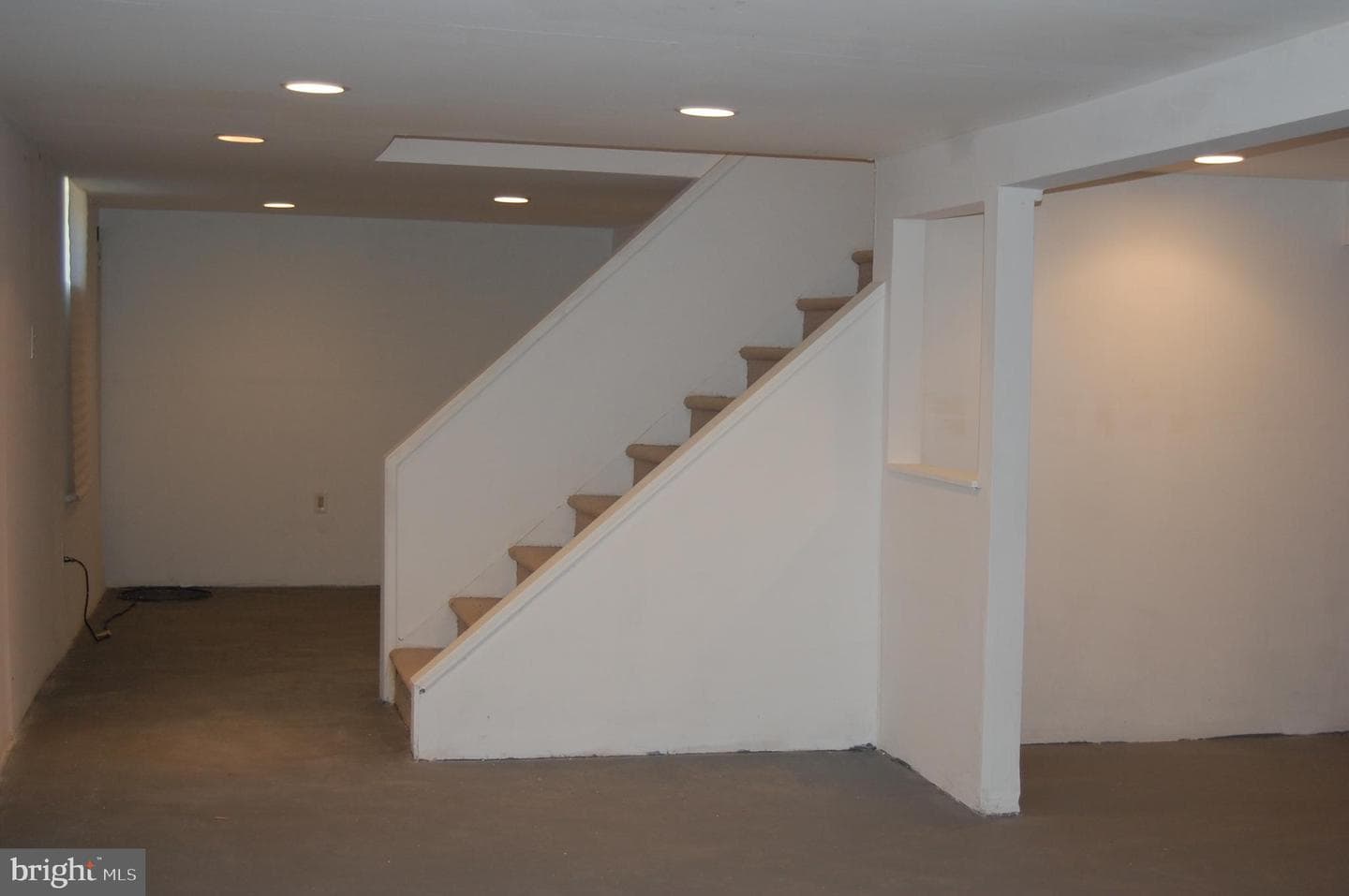 710 Whitpain Hills photo 11