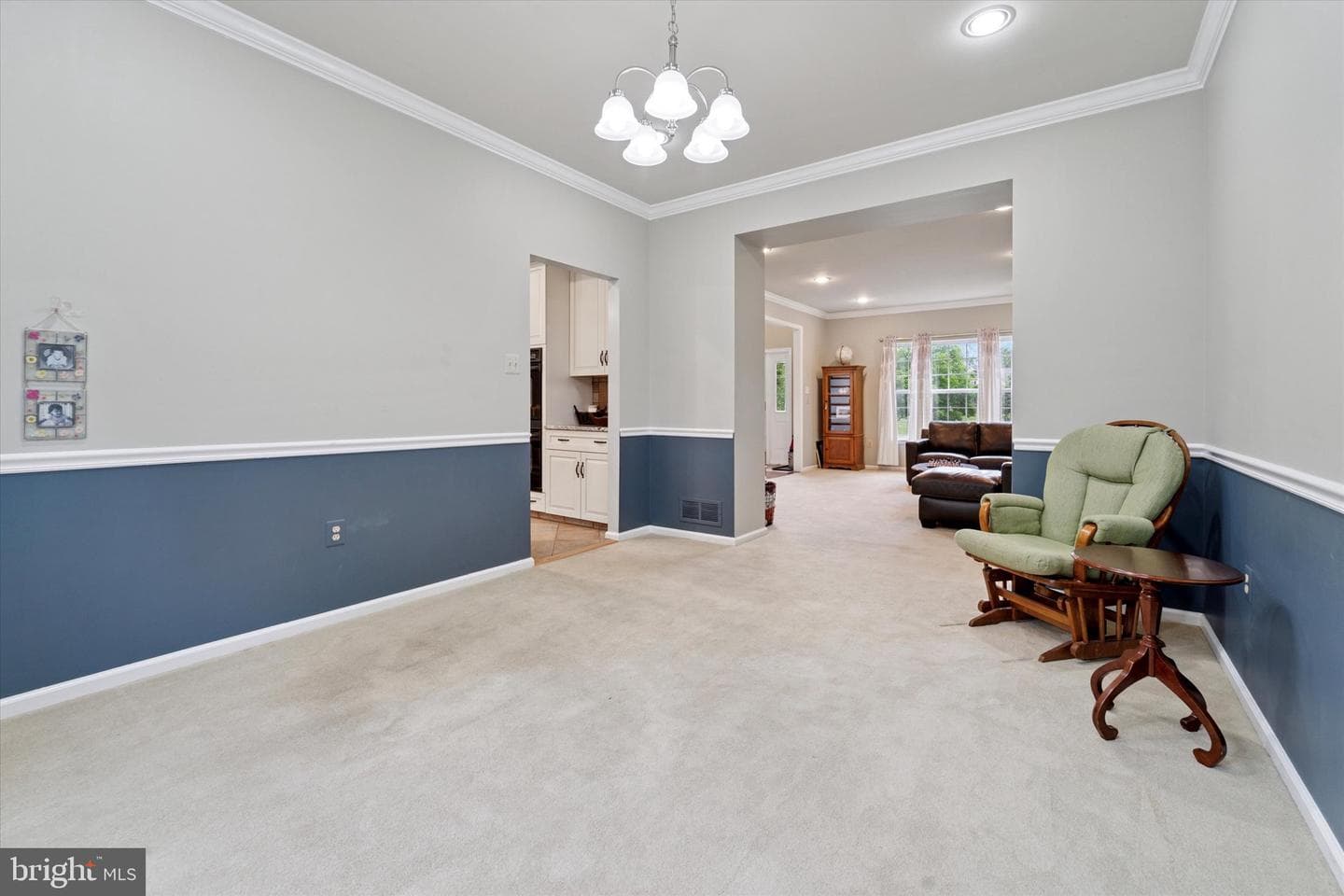 2015 Windsor Drive photo 8