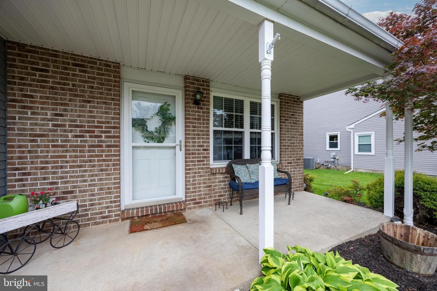 270 Pamela Circle photo 6