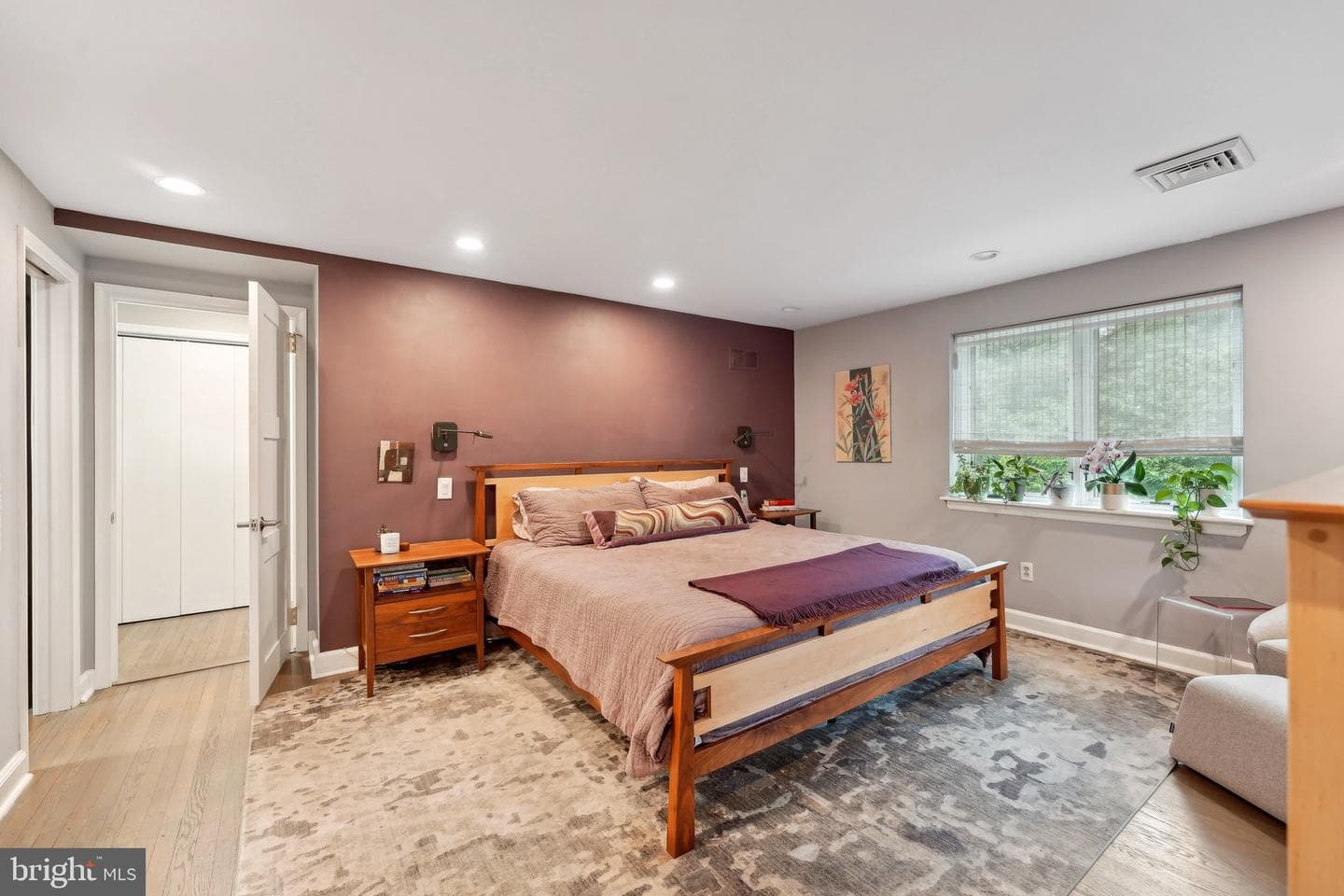 949 Leopard Road photo 32