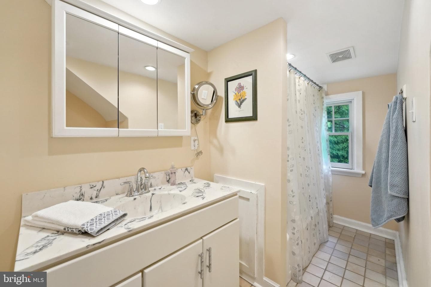 949 Leopard Road photo 42