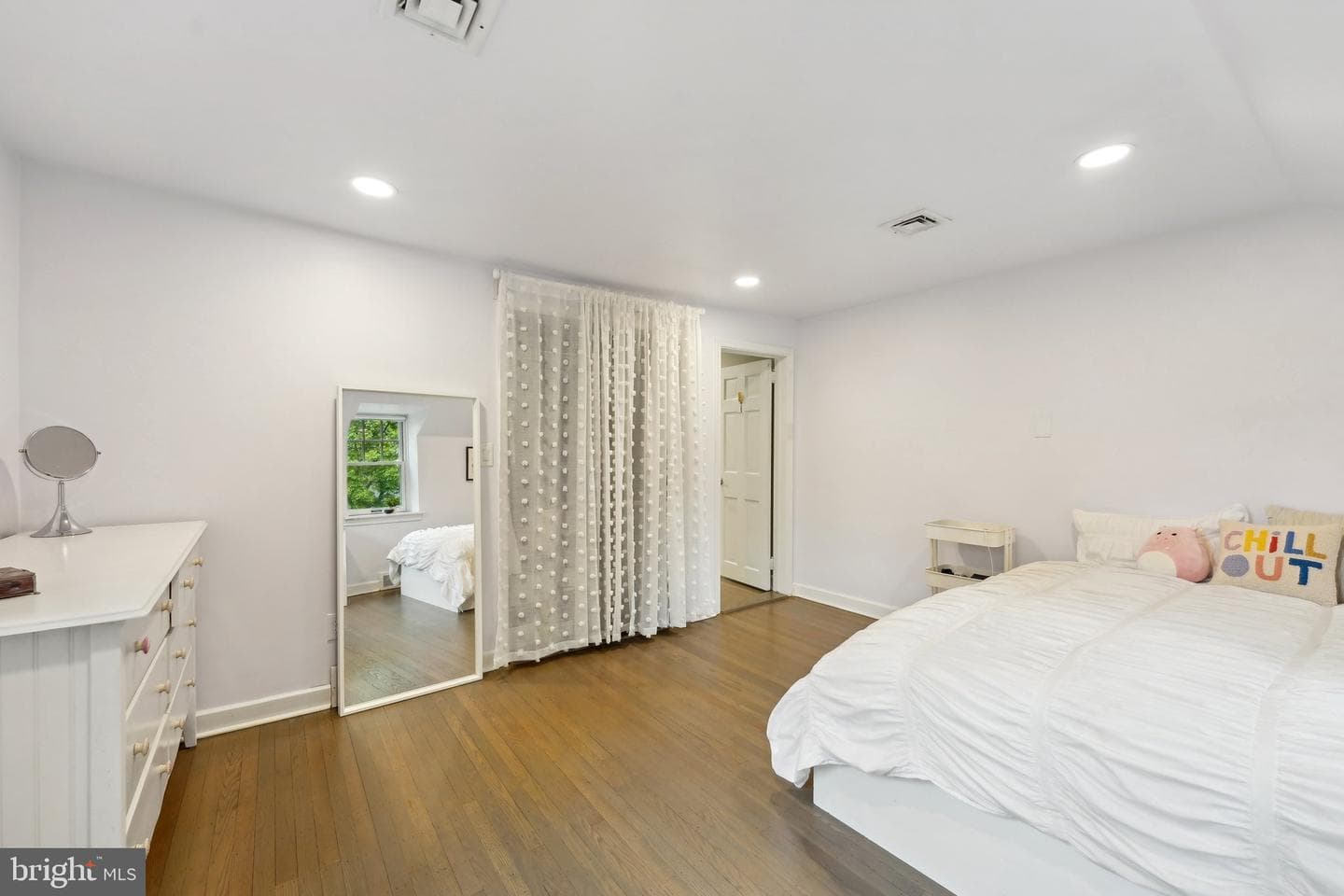 949 Leopard Road photo 45