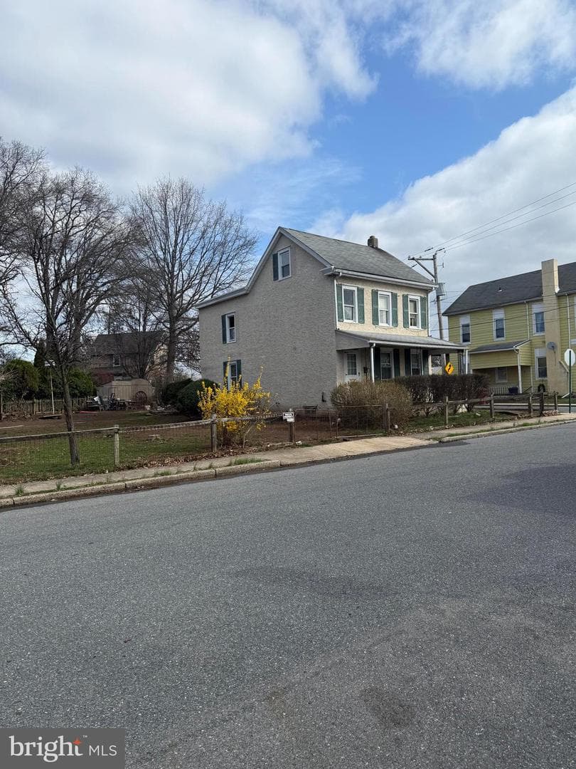 3 W Race Street photo 15
