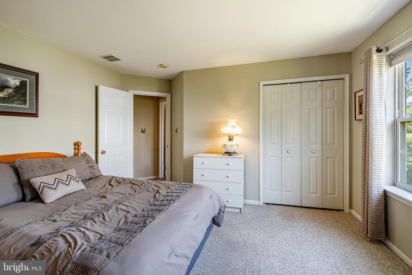 260 Shirley Lane photo 25