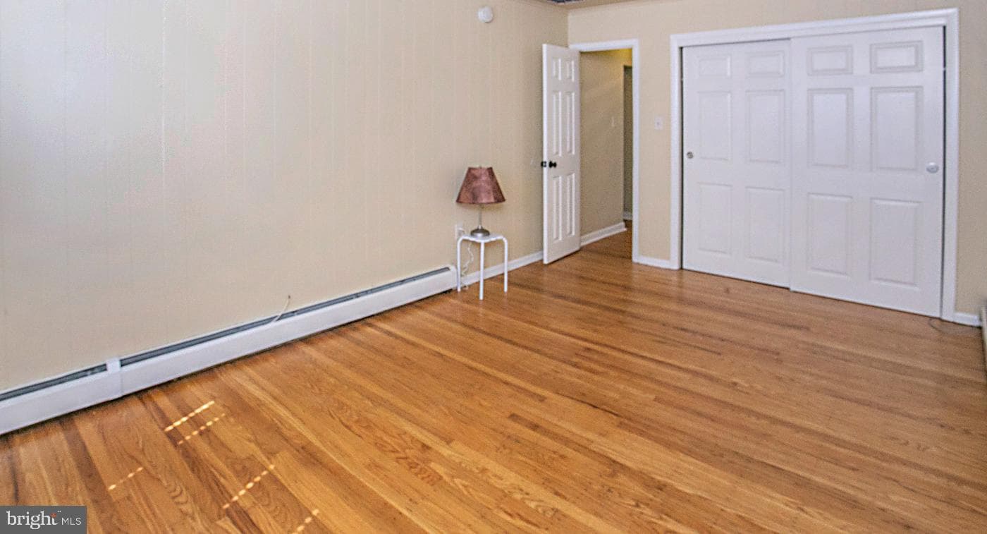 1408 Butler Pike photo 34