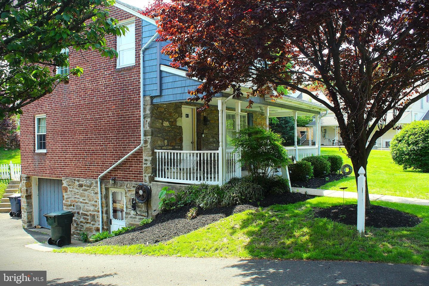 2136 Jenkintown Road photo 3