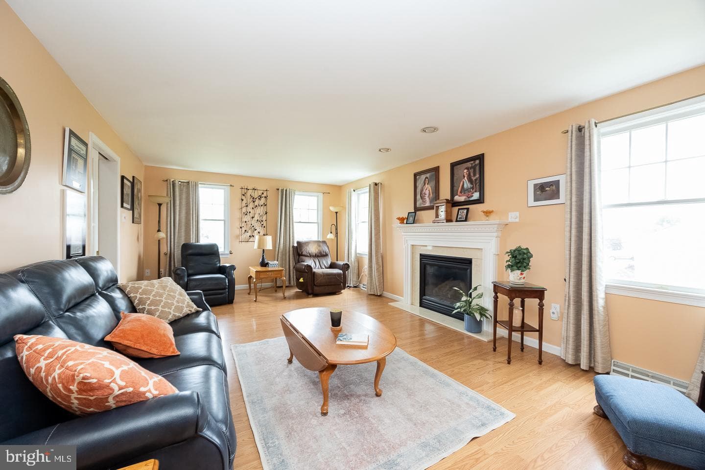 2905 Burton Drive photo 10