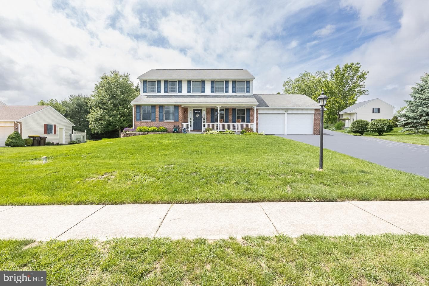 2905 Burton Drive photo 4