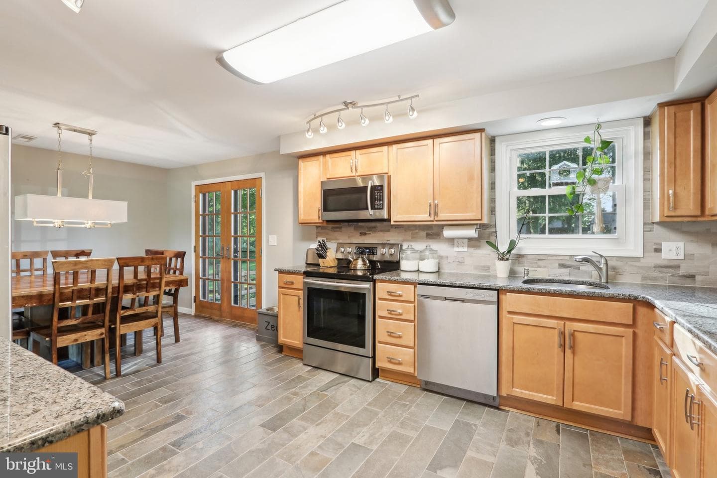 541 Collegeville Road photo 15