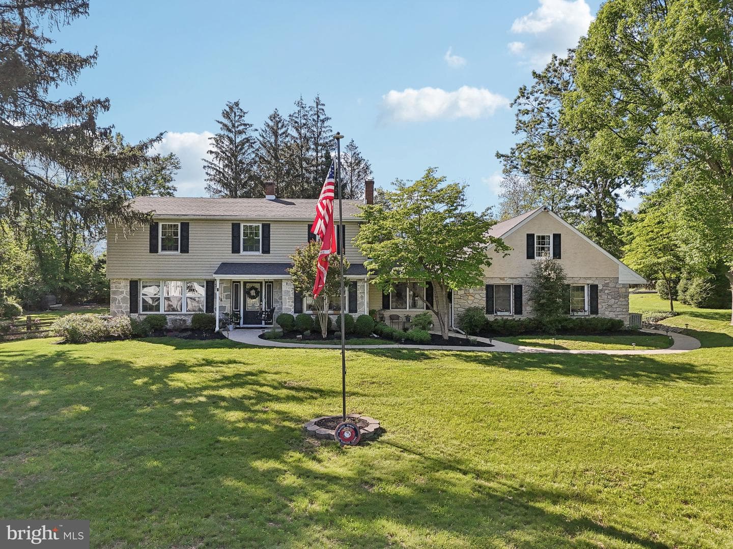 541 Collegeville Road photo 2