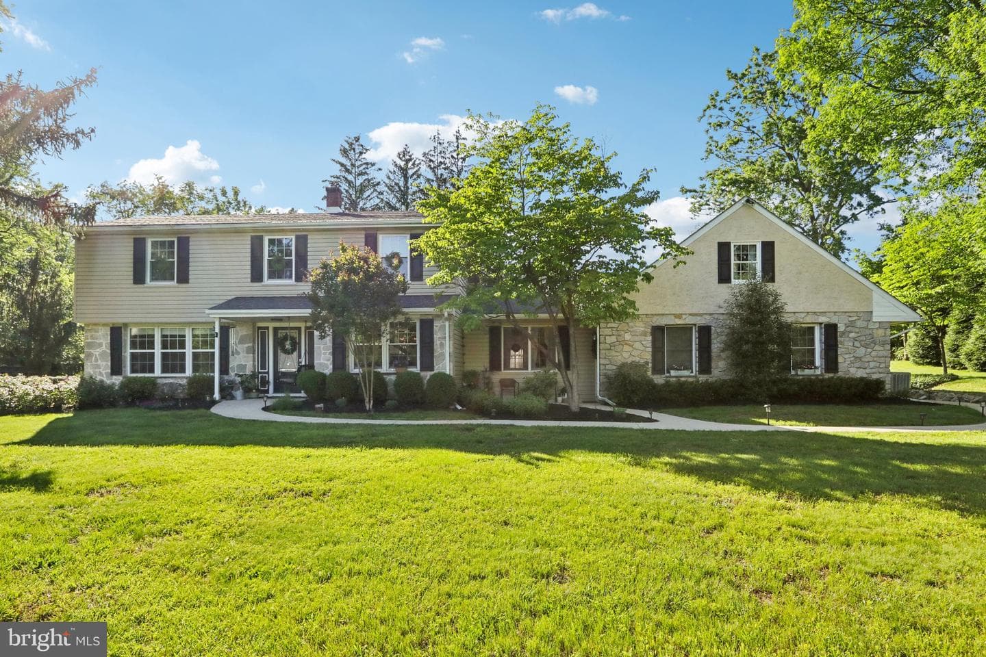 541 Collegeville Road photo 3