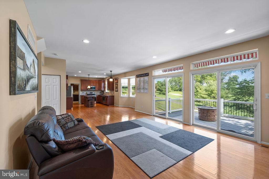 2904 Santa Maria Drive photo 4