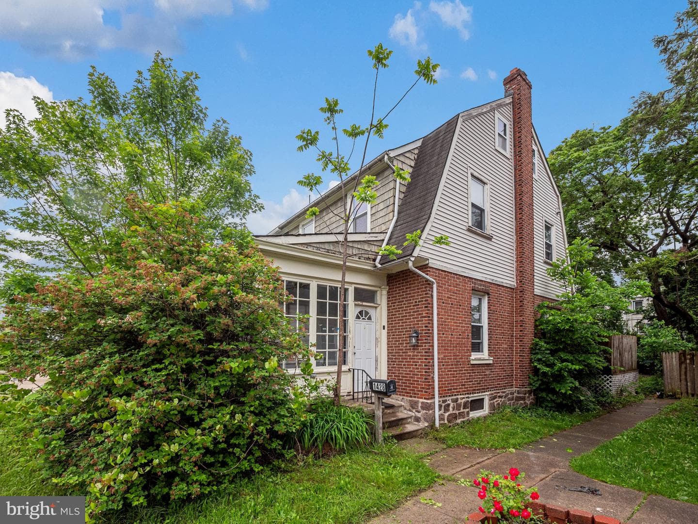1428 Markley Street photo 1