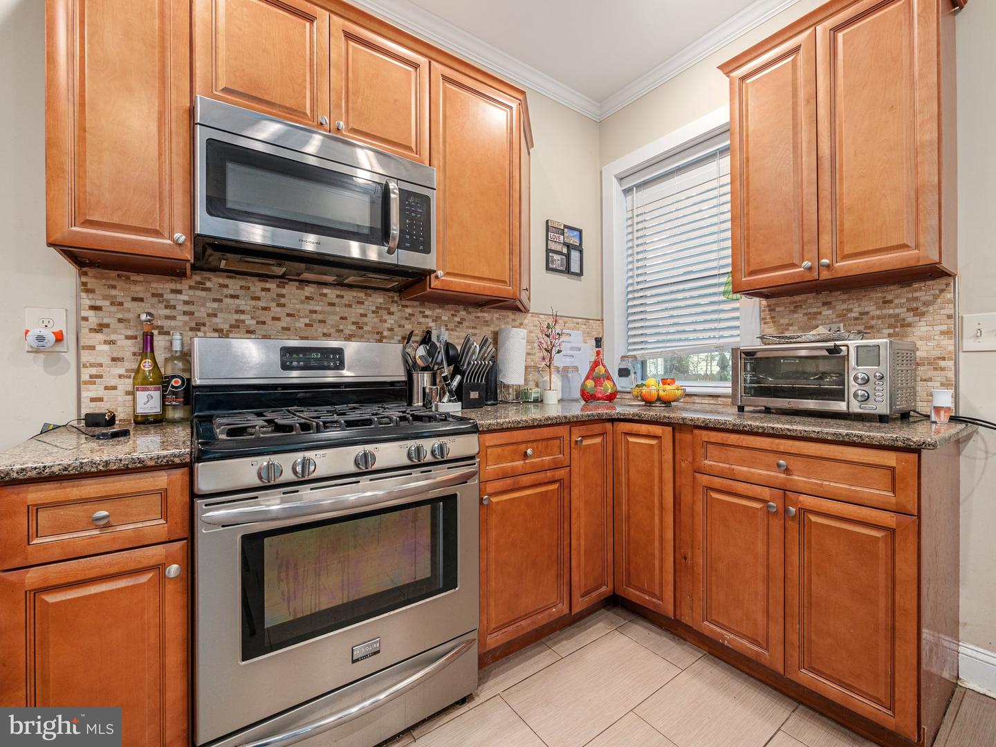 1428 Markley Street photo 5
