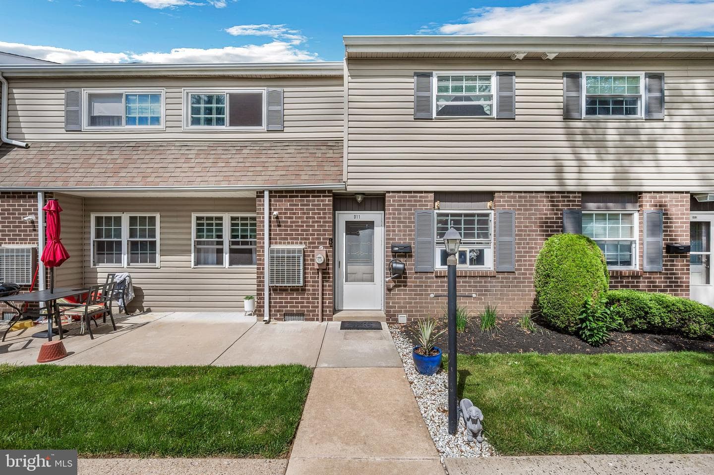 325 S Warminster Road #d11 photo 1