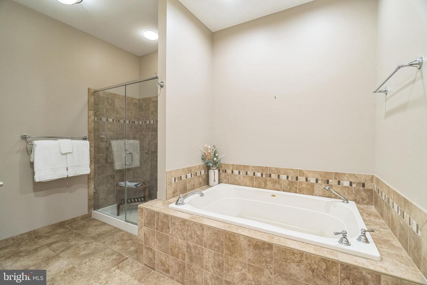 204 Caspian Lane photo 22