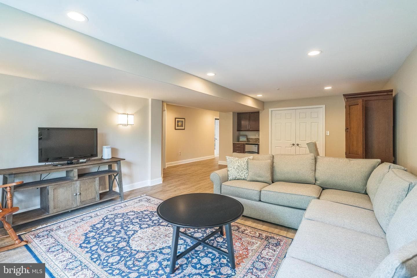 204 Caspian Lane photo 30