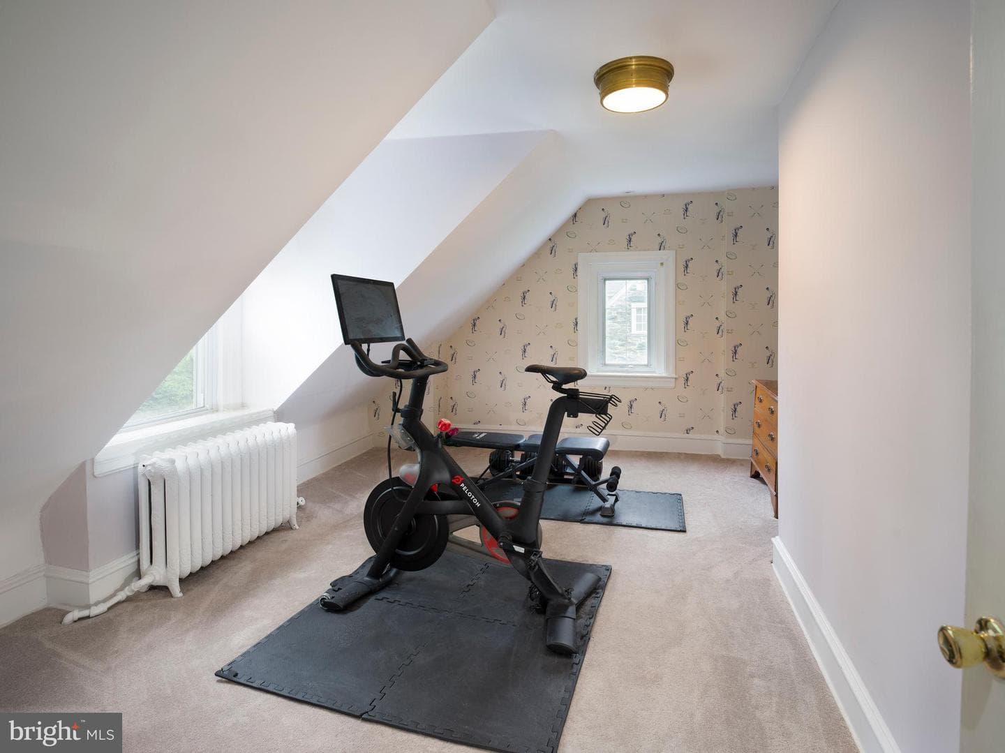 207 Church Road photo 42