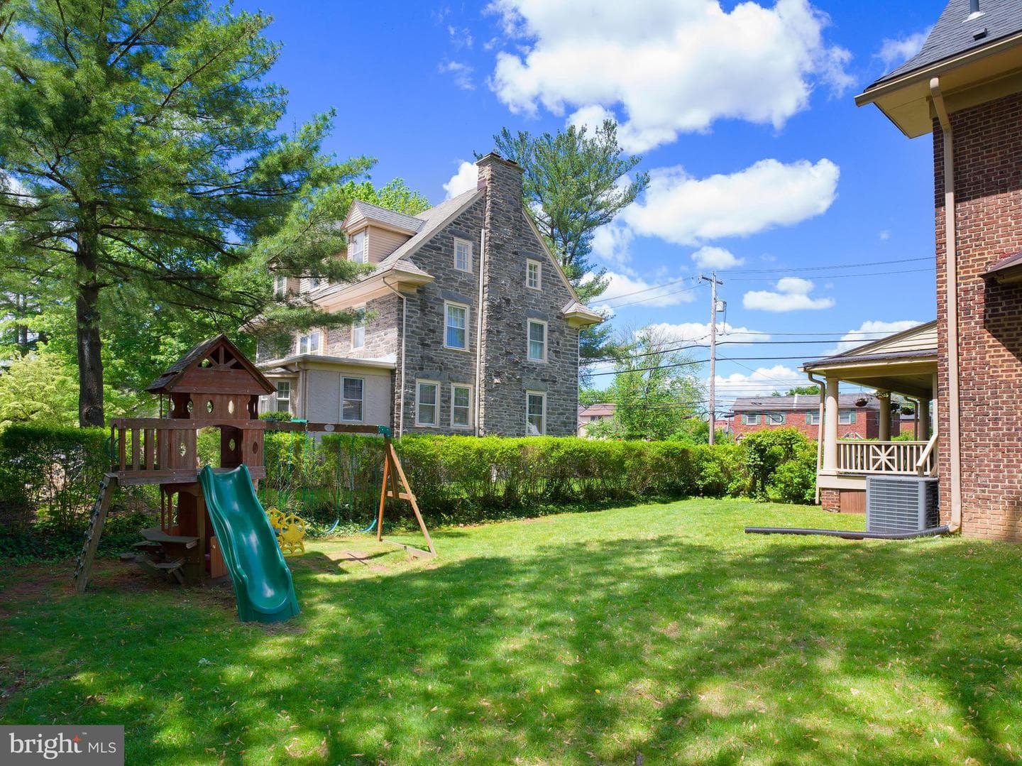 207 Church Road photo 48