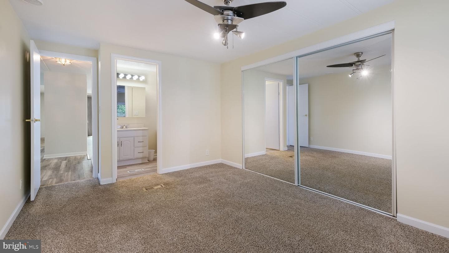 637 Laurel Court photo 20