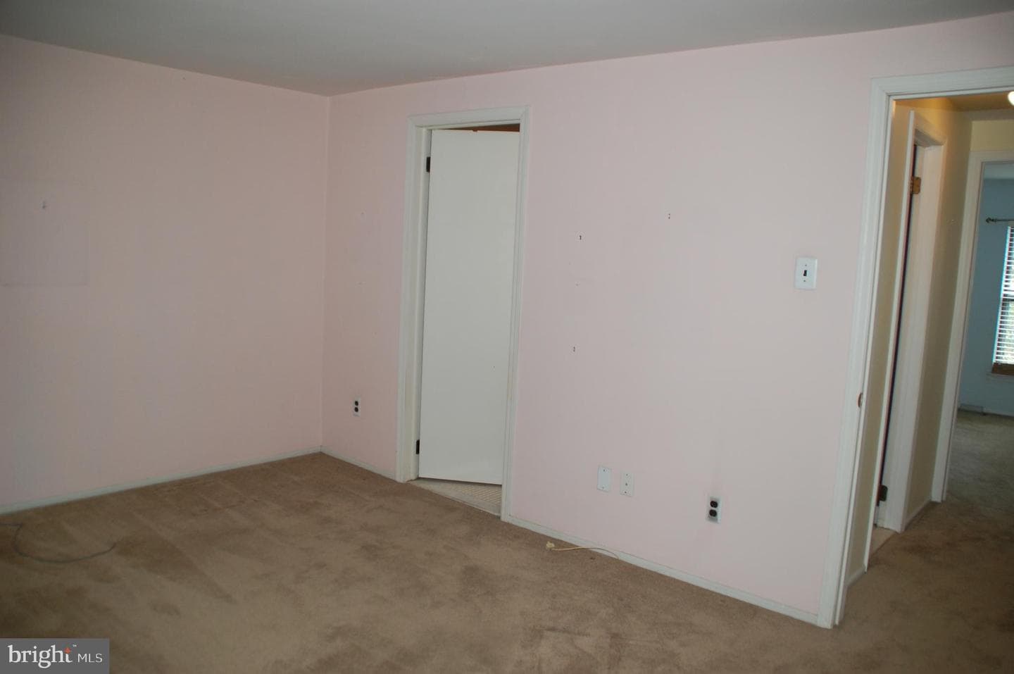 404 Franklin Court photo 16