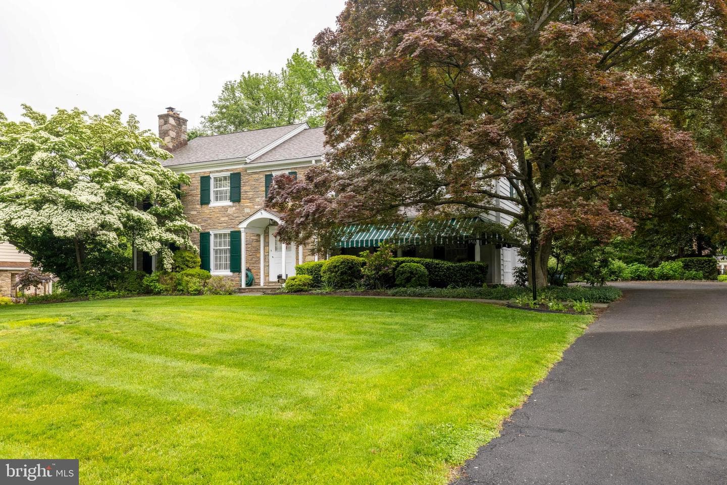 8111 Heacock Lane photo 4