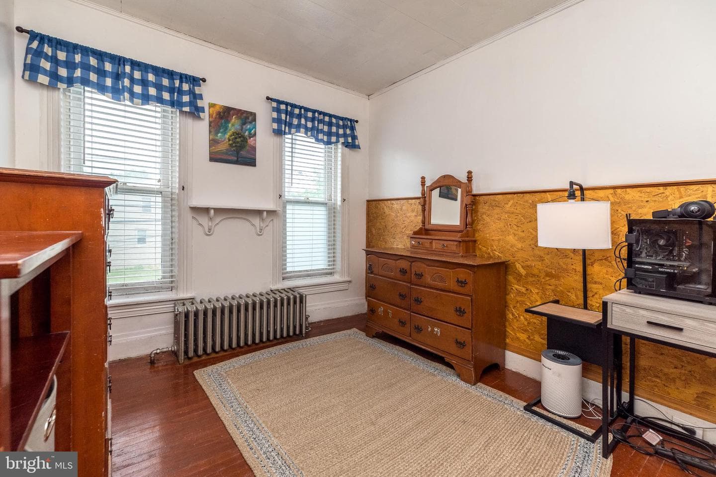 554 W Walnut Street photo 29