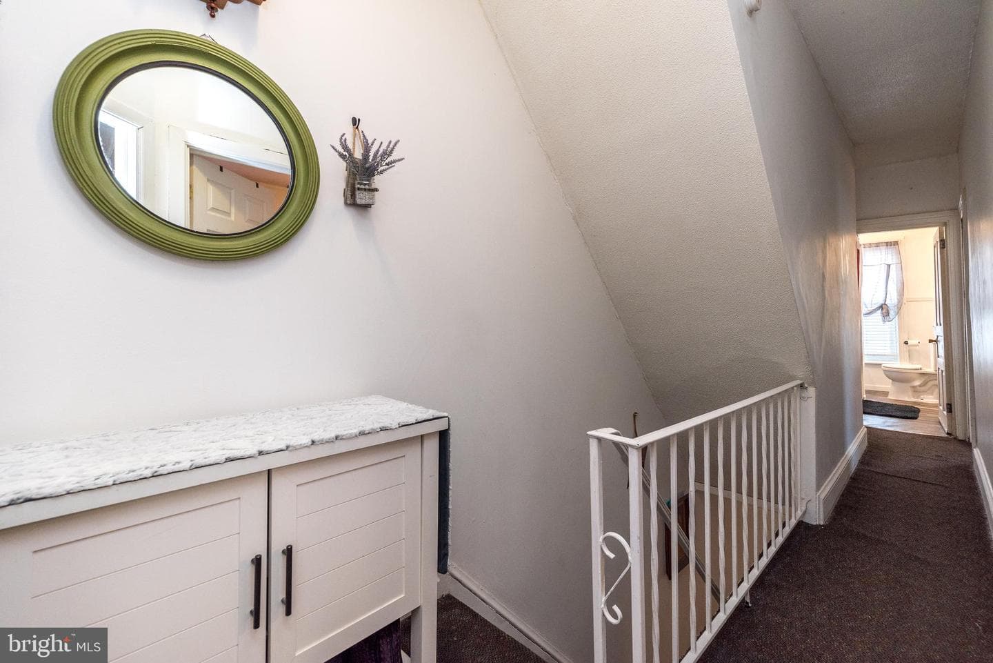 554 W Walnut Street photo 34