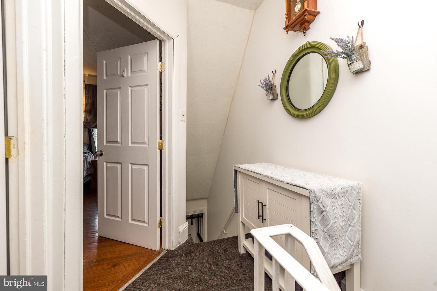 554 W Walnut Street photo 35