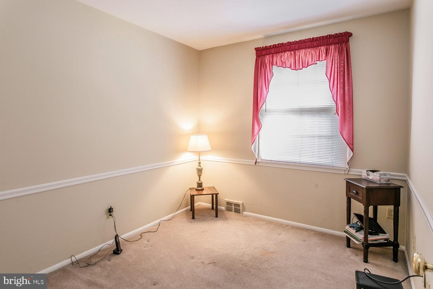 918 Independence Road photo 18