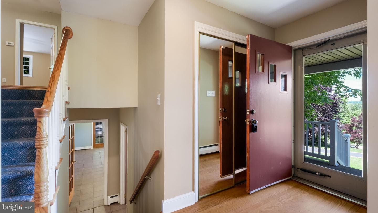 463 Leah Drive photo 11