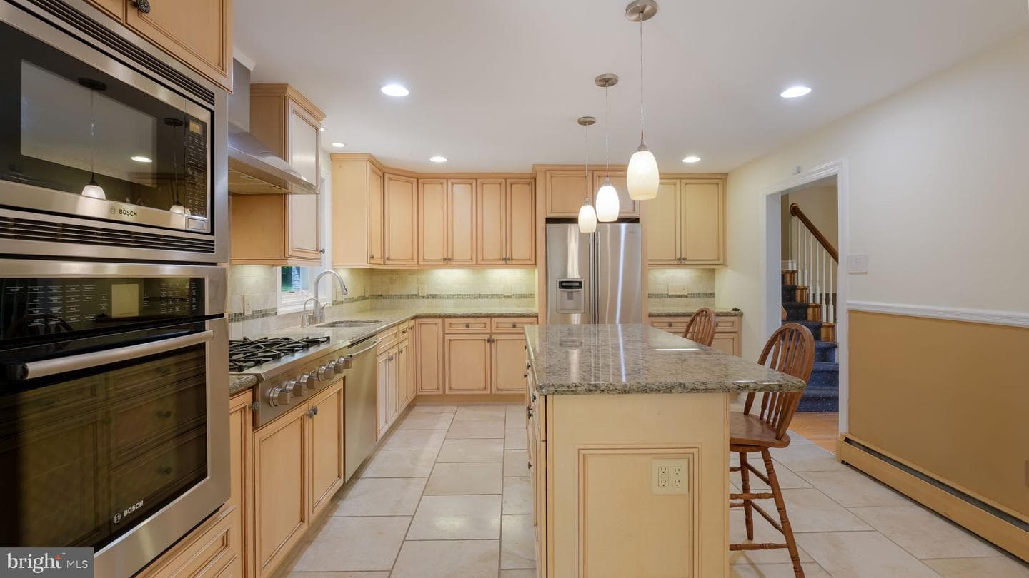 463 Leah Drive photo 17