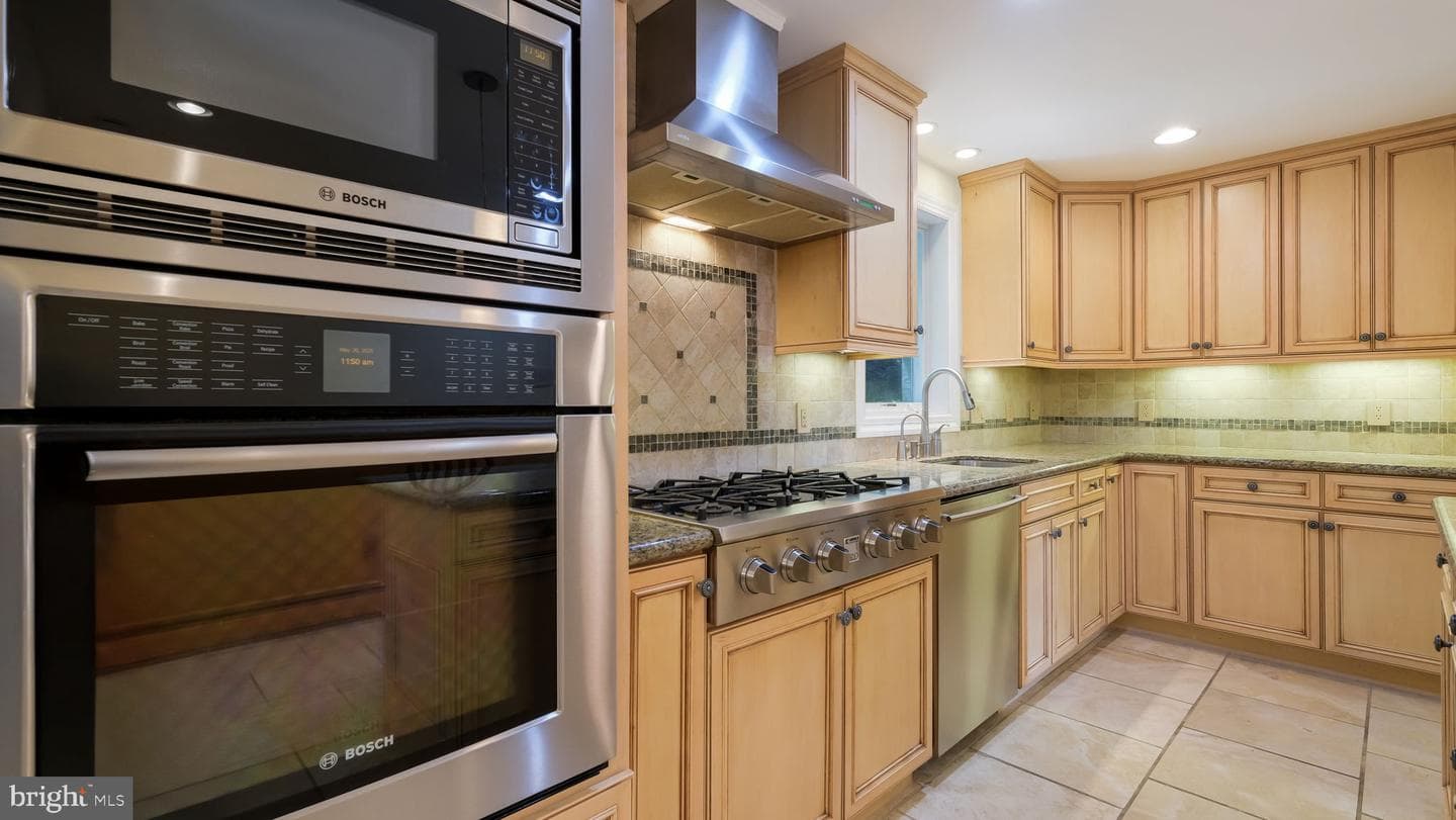 463 Leah Drive photo 21