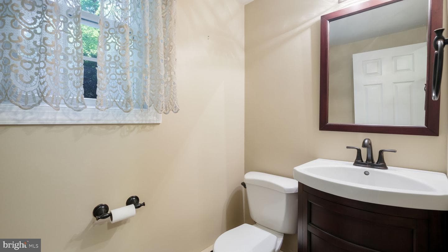 463 Leah Drive photo 27