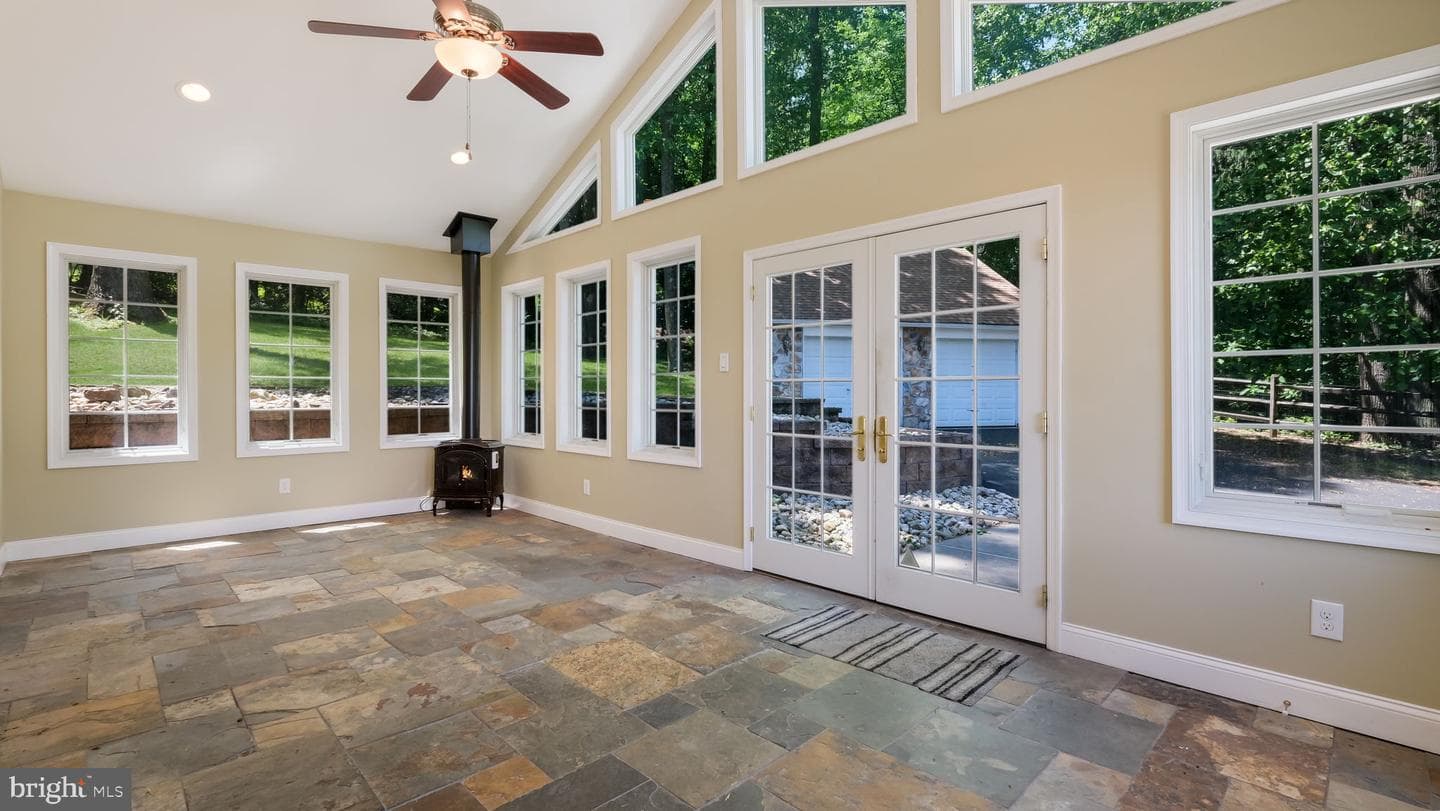 463 Leah Drive photo 28