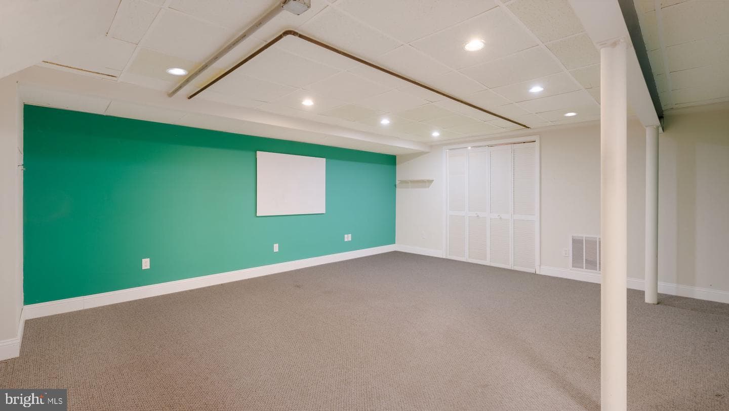 463 Leah Drive photo 31