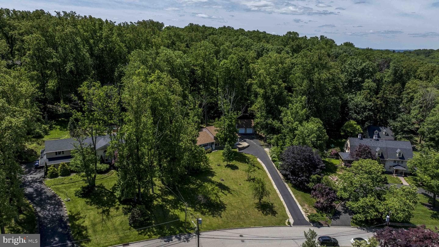 463 Leah Drive photo 58