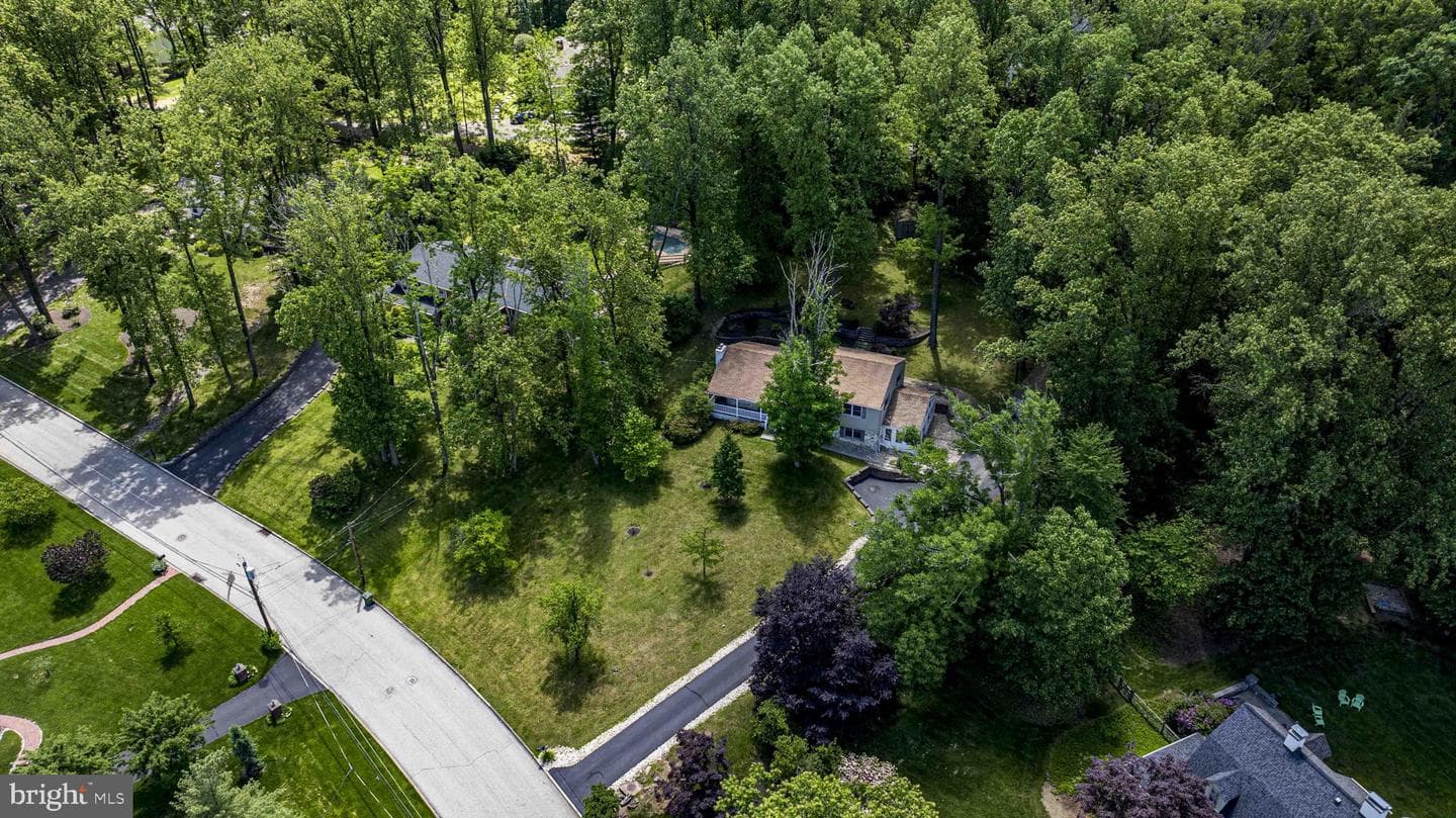 463 Leah Drive photo 60