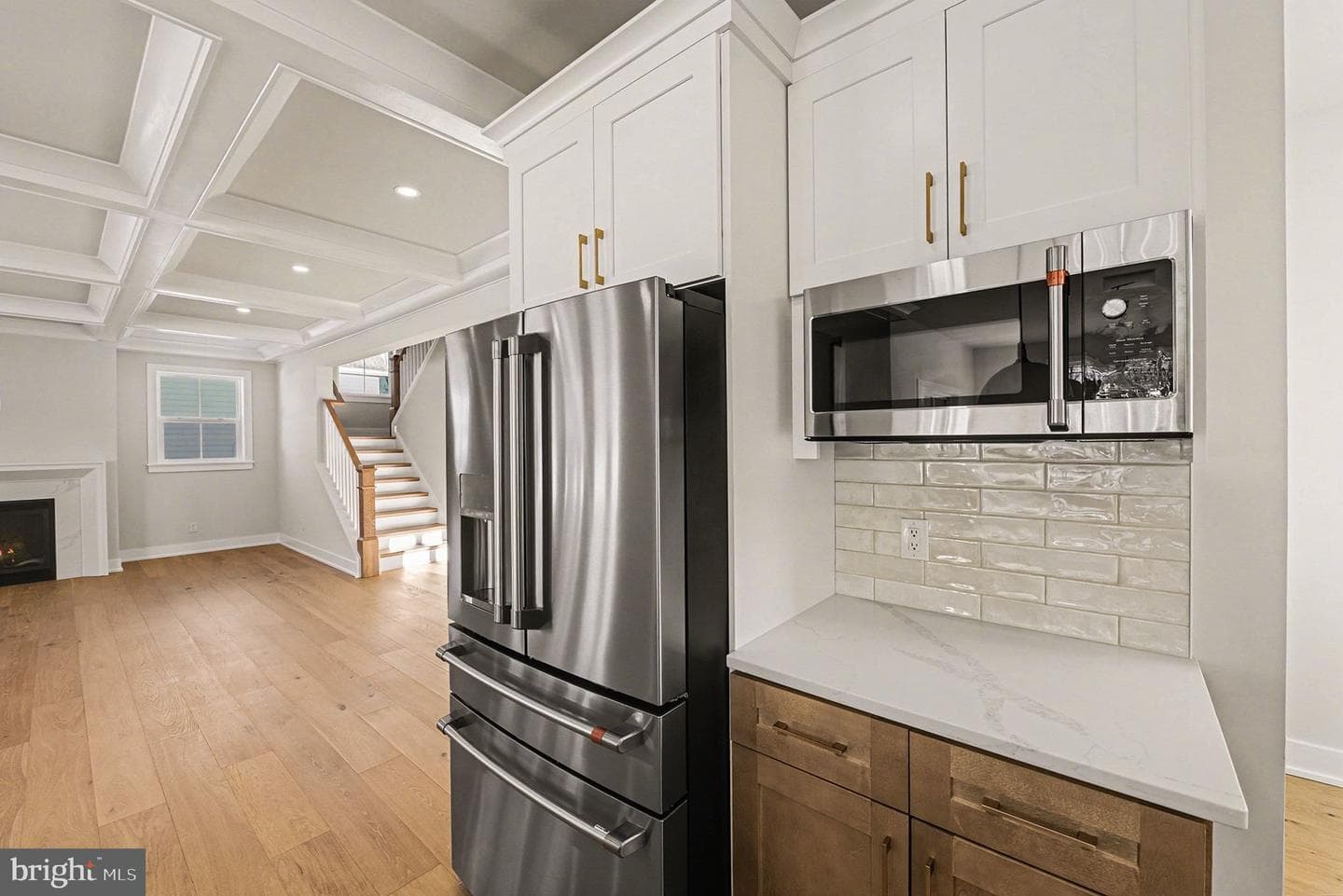 726 Erlen Road photo 18