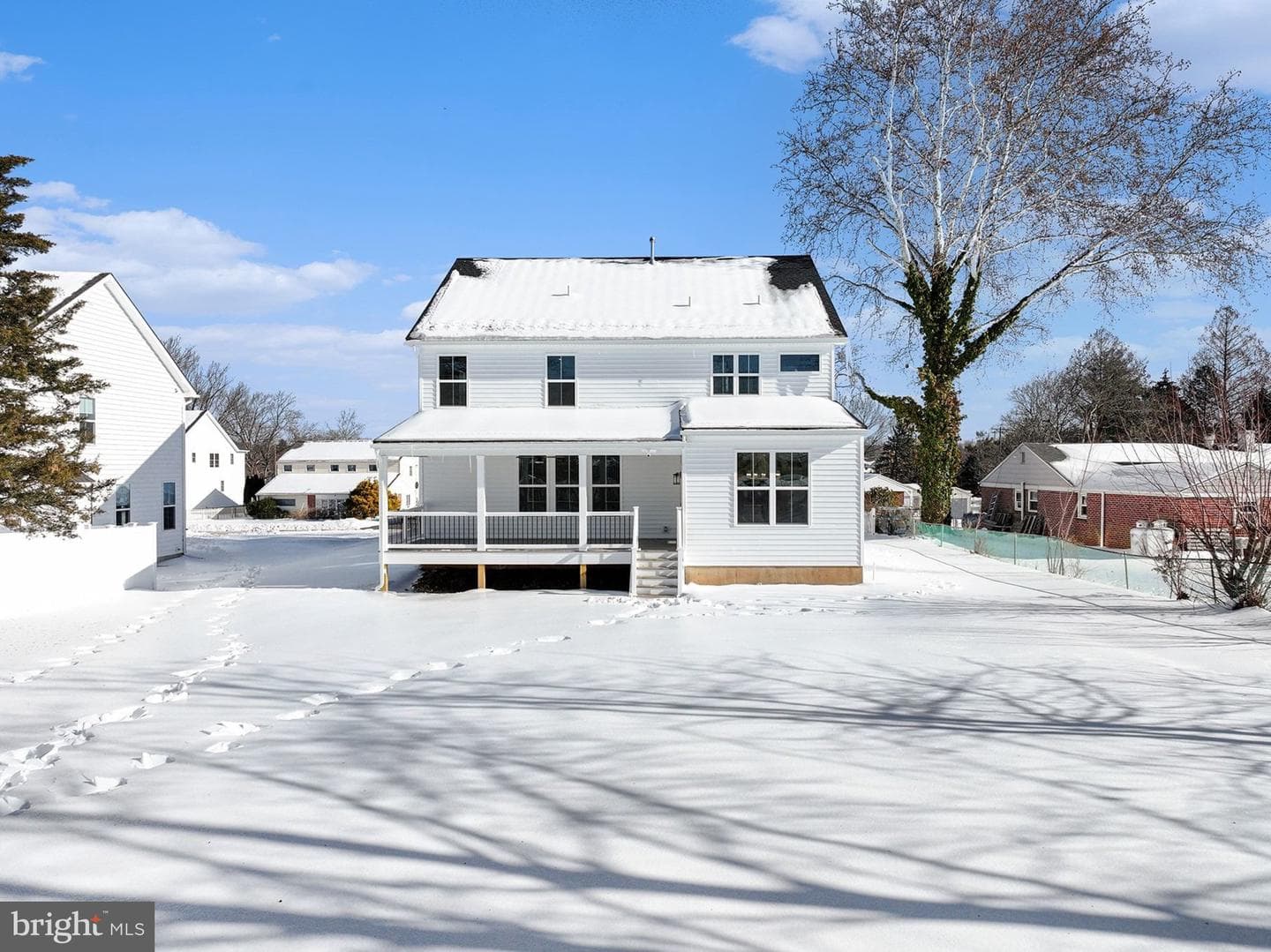 726 Erlen Road photo 4