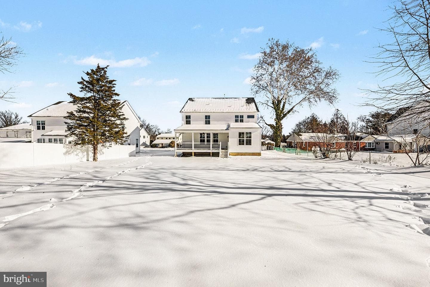 726 Erlen Road photo 5