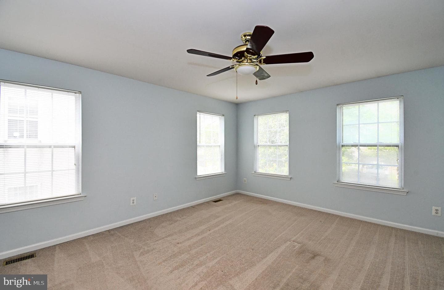 1664 Brynne Lane photo 32